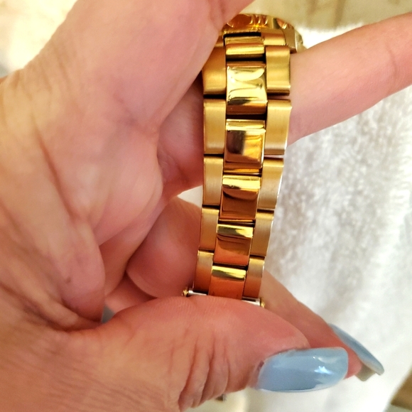 INVICTA WATCH - Picture 5 of 7